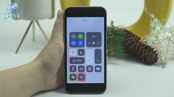 苹果录屏怎么用