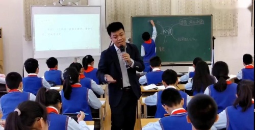 《松鼠》部编版小学语文四上-教研展示课教学视频