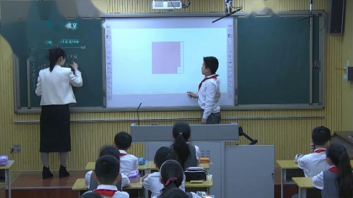 人教版数学四下《小数的意义》优质课视频实录-执教：赵玲玲老师