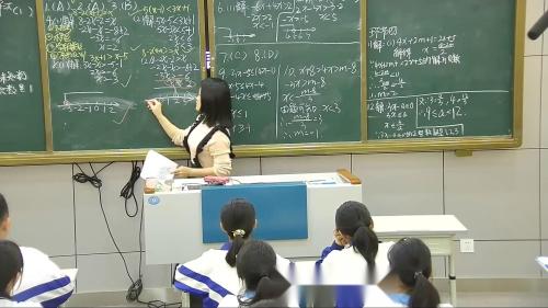北师大版数学八下《一元一次不等式的解法》课堂教学视频实录-梁芳菲