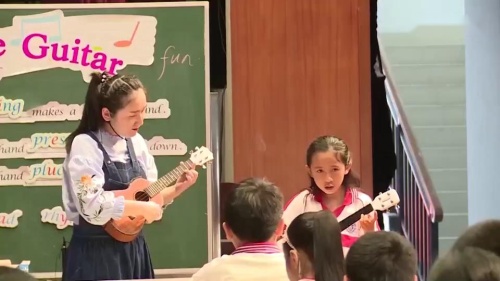 《Play the guitar》获奖教学视频-四年级英语