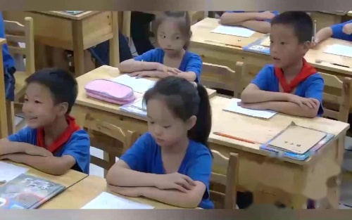 《7的乘法口诀》人教版数学二上课堂教学视频实录-张琳