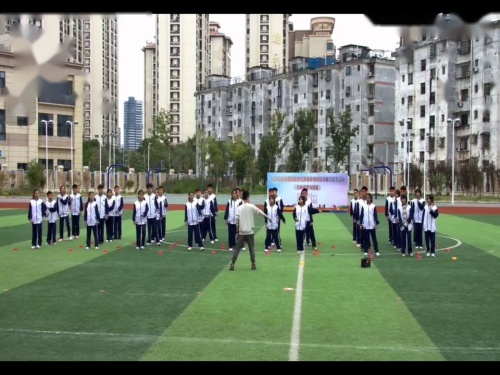 《健美操-步伐组合》示范课教学视频-人教版八年级体育-江西省优秀课例展示活动