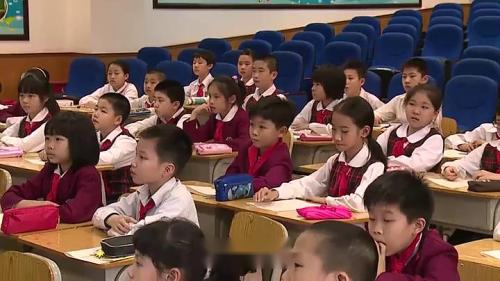 人教版数学四上《积的变化规律》北京市伊晓航老师-课堂实录教学视频