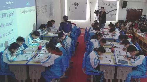 《Will people have robots》第一课时获奖教学视频-人教版八年级上册-江西省初中英语优秀教学展示活动