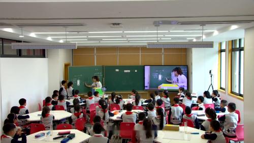 《空气占据空间吗》公开课比赛视频-教科版三年级上册-重庆市小学科学优质课比赛-执教：邹老师