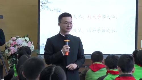 《故宫博物院》人教版六上语文习作获奖视频-执教老师：王丹丹